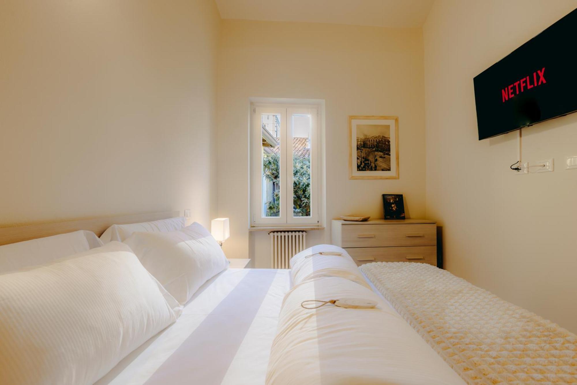 Eap Suites, ורונה מראה חיצוני תמונה